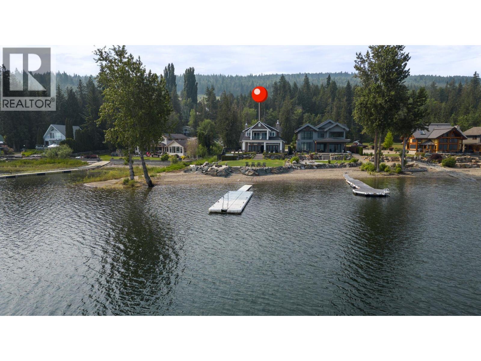 Photo 4 of 1801 Archibald Road Unit 5, Sorrento BC