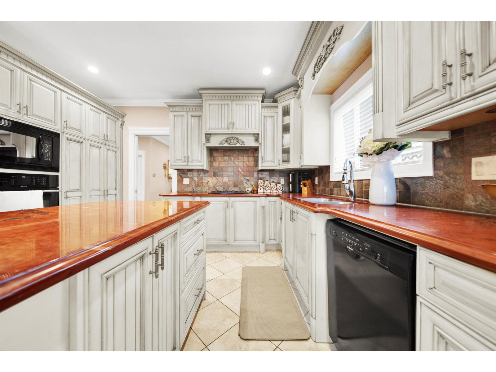 Photo 11 of 11286 79 A Avenue, Delta BC