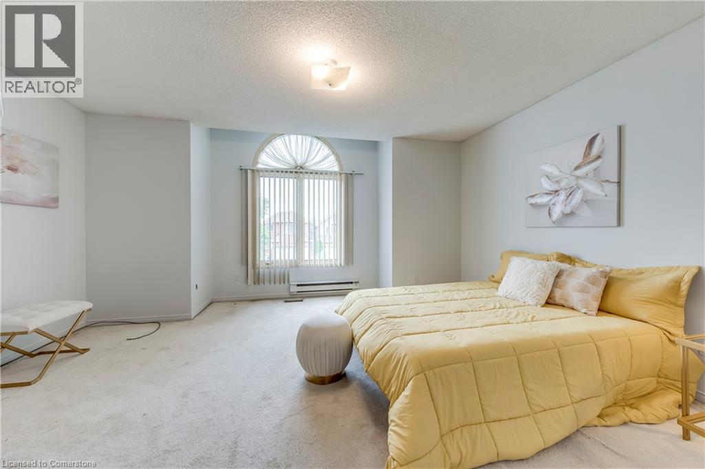 Photo 21 of 1157 Charminster Crescent, Mississauga ON