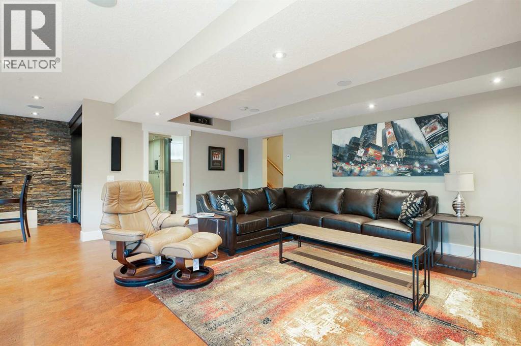 Photo 29 of 664 29 Avenue Nw, Calgary AB