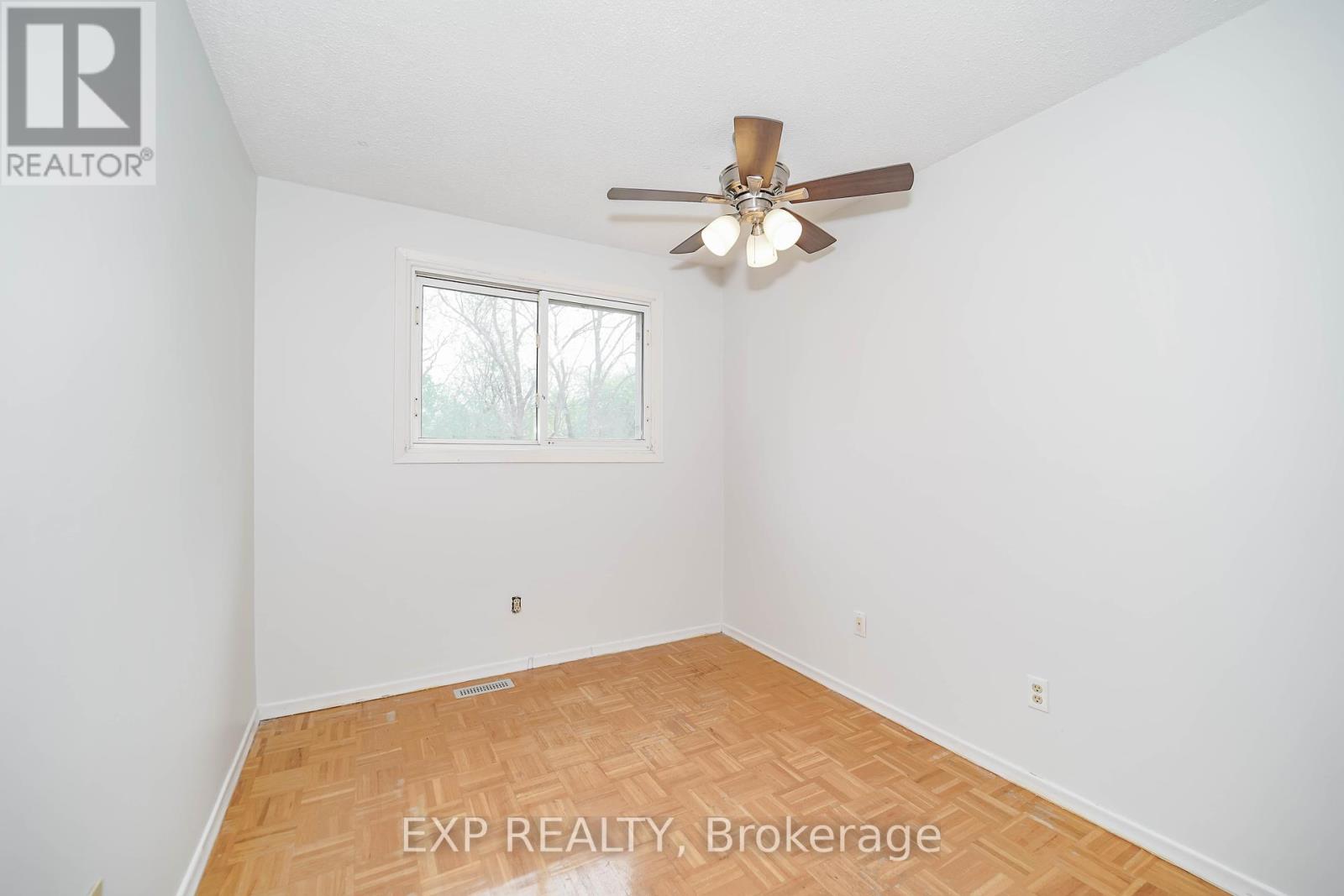 Photo 22 of 55 Hollyberry Trail, Toronto ON