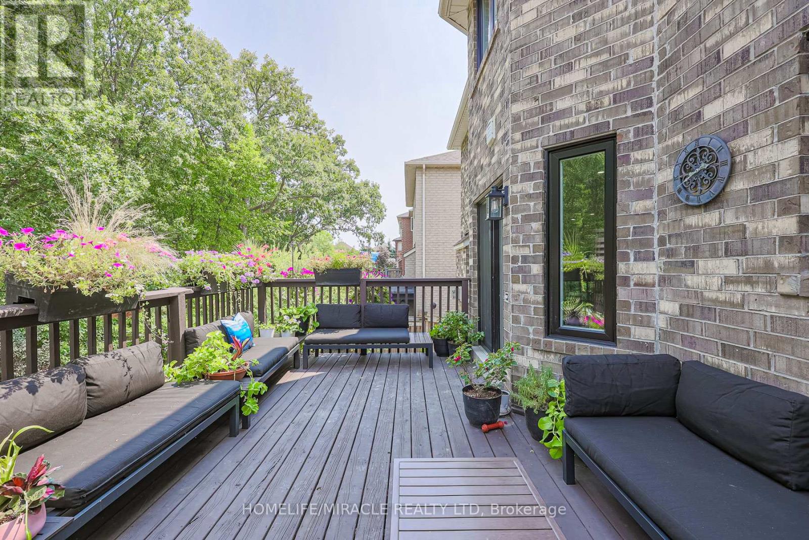 Photo 21 of 1204 Fox Crescent, Milton ON
