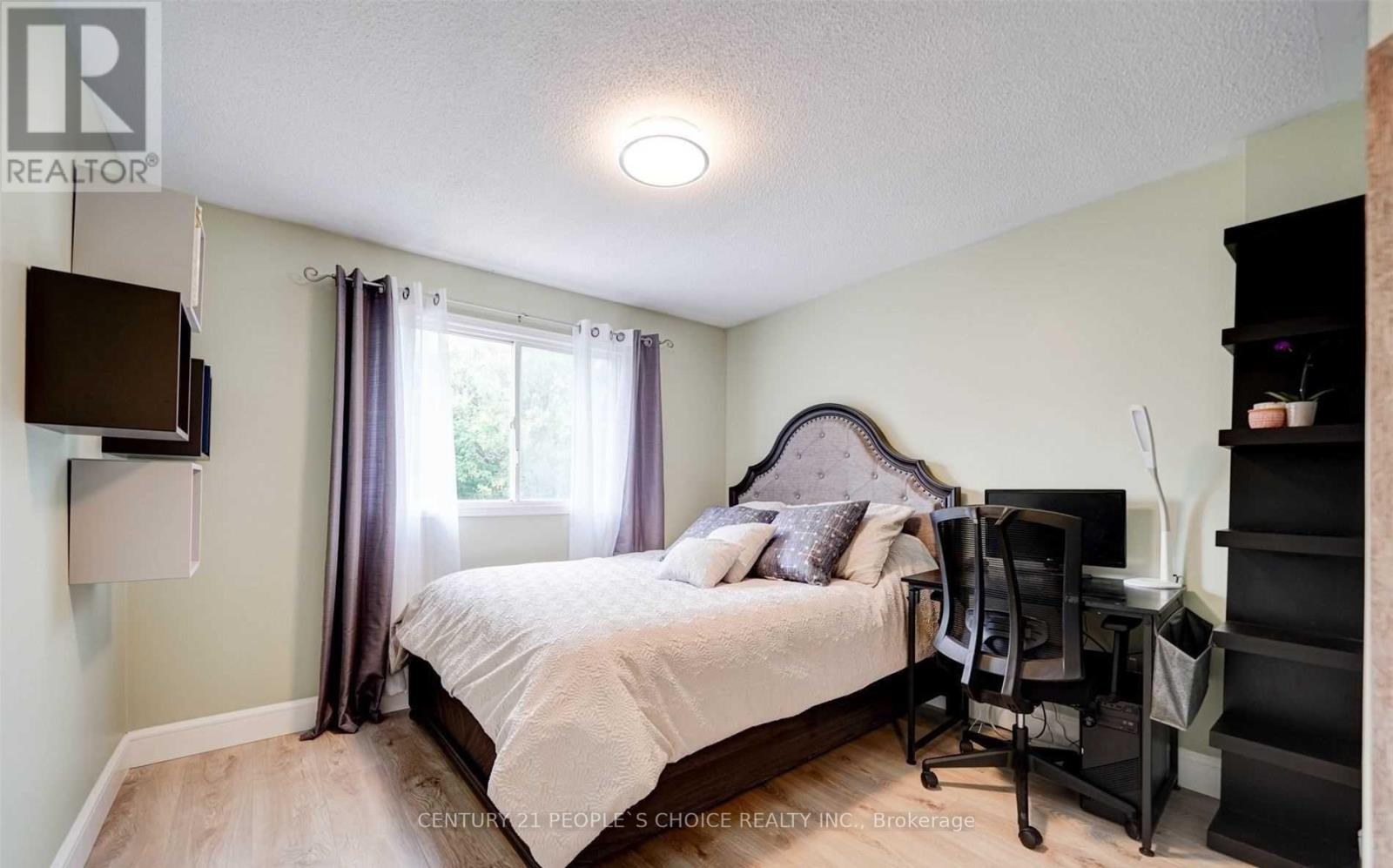Photo 27 of 1162 Leewood Drive, Oakville ON