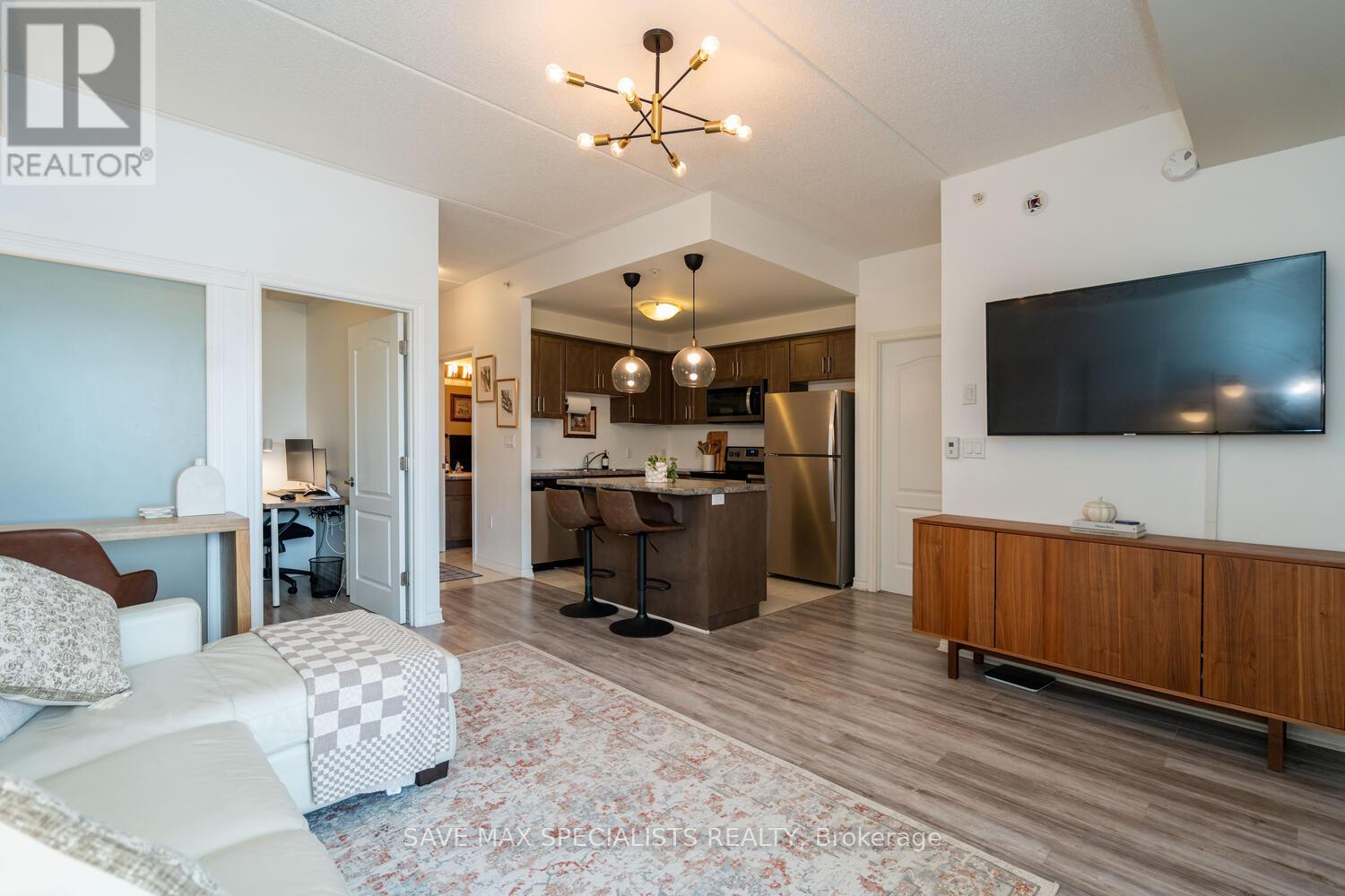 Photo 43 of 422 640 Sauve Street, Milton ON