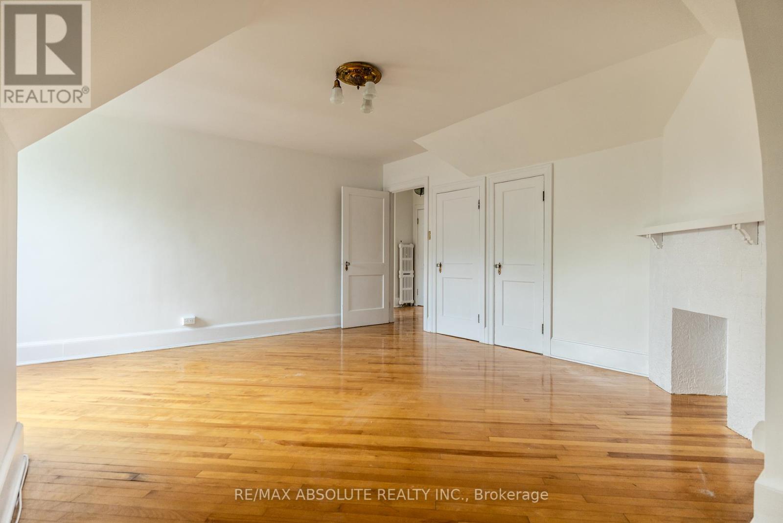 Photo 25 of 3 258 Daly Avenue, Ottawa ON