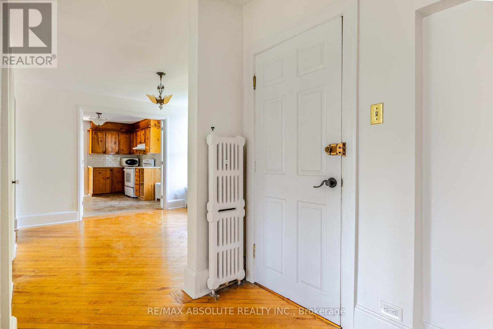 Photo 8 of 3 258 Daly Avenue, Ottawa ON