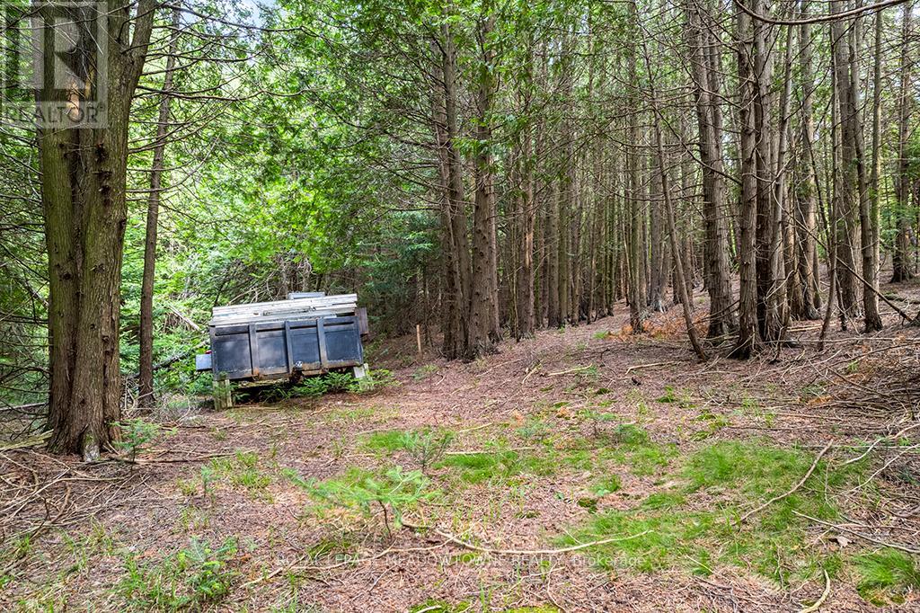 Photo 18 of 126 Highland Drive, West Grey ON