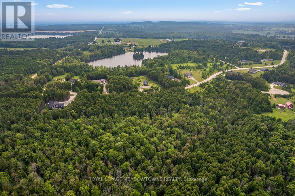 Photo 21 of 126 Highland Drive, West Grey ON