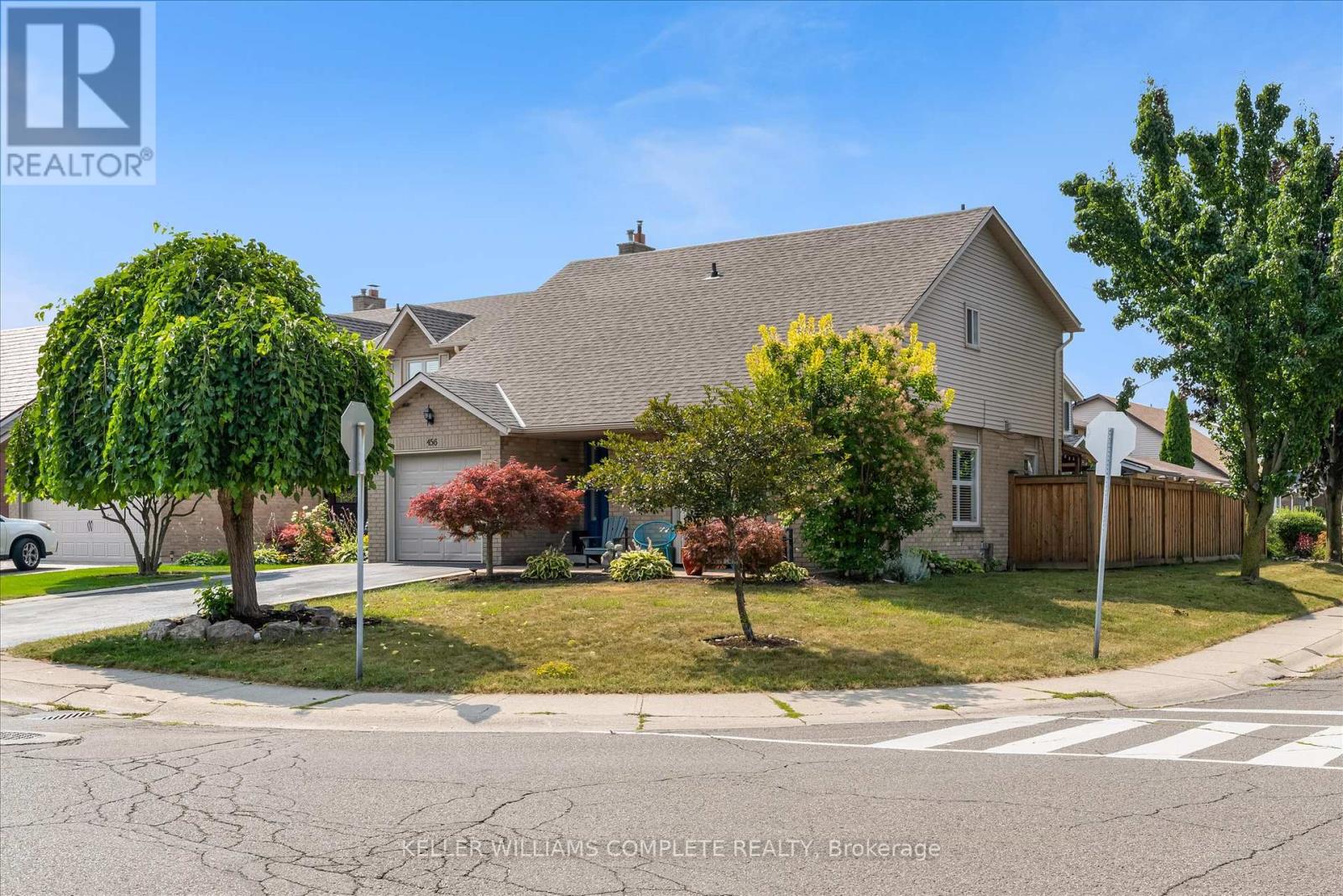 Photo 32 of 456 Acadia Drive, Hamilton ON