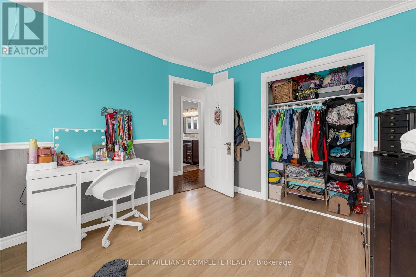 Photo 29 of 456 Acadia Drive, Hamilton ON