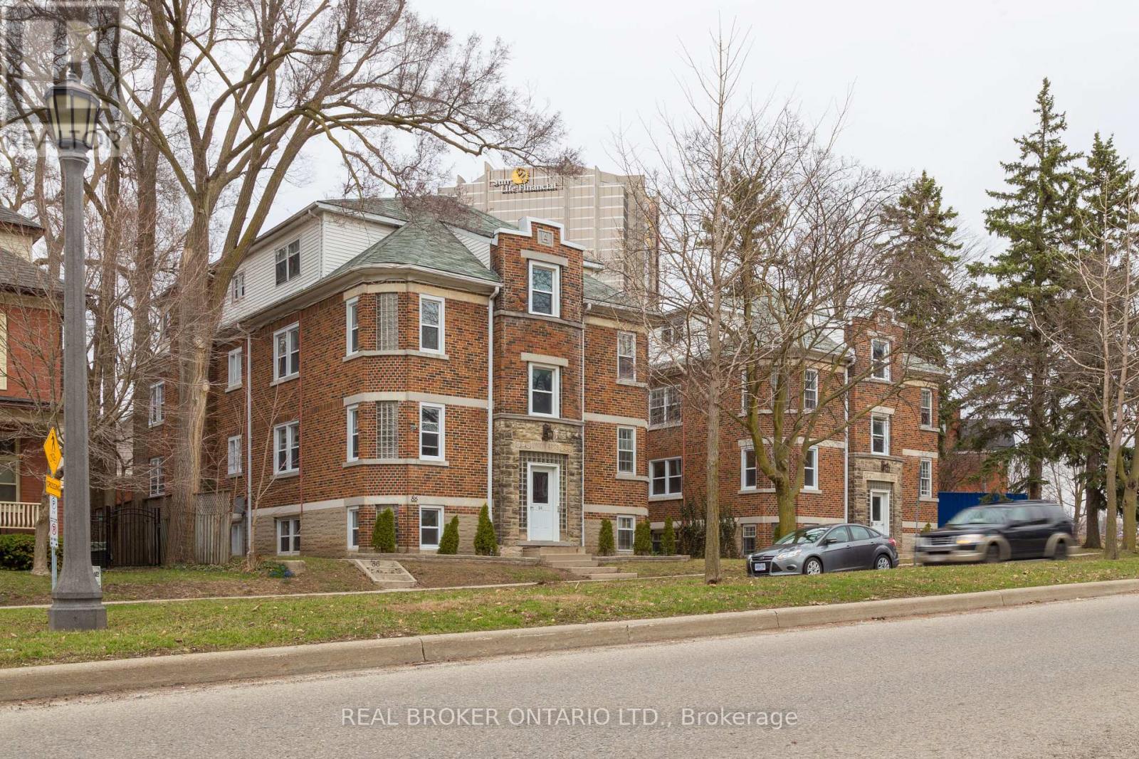 Photo 1 of 86 Union Boulevard, Kitchener ON