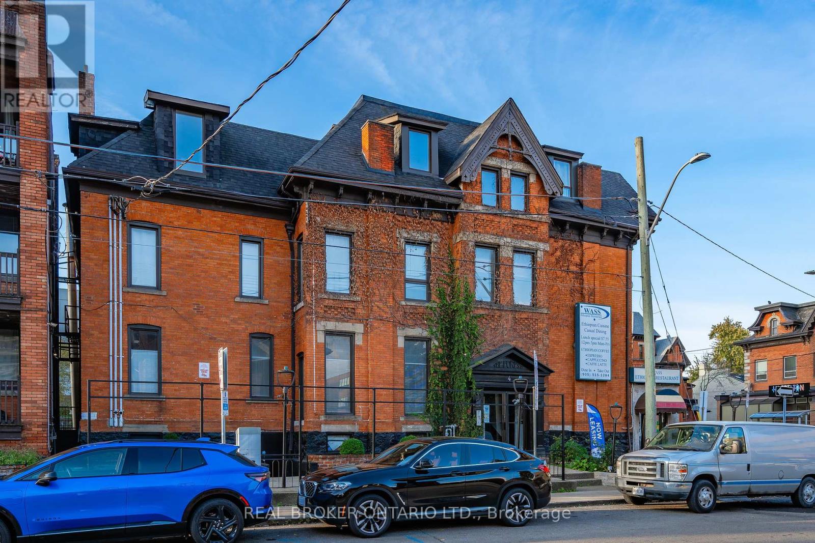 Photo 1 of 14 Forest Avenue Street S, Hamilton ON
