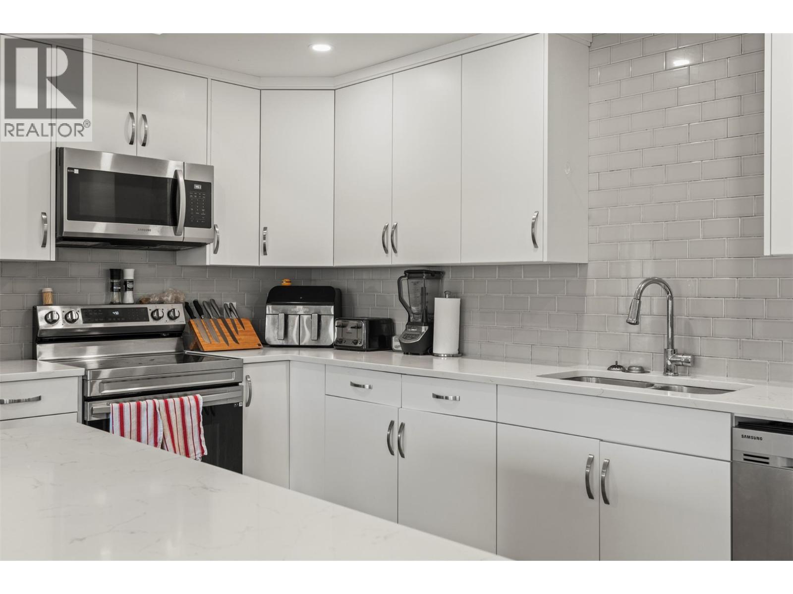 Photo 12 of 6600 Okanagan Avenue Unit 44, Vernon BC