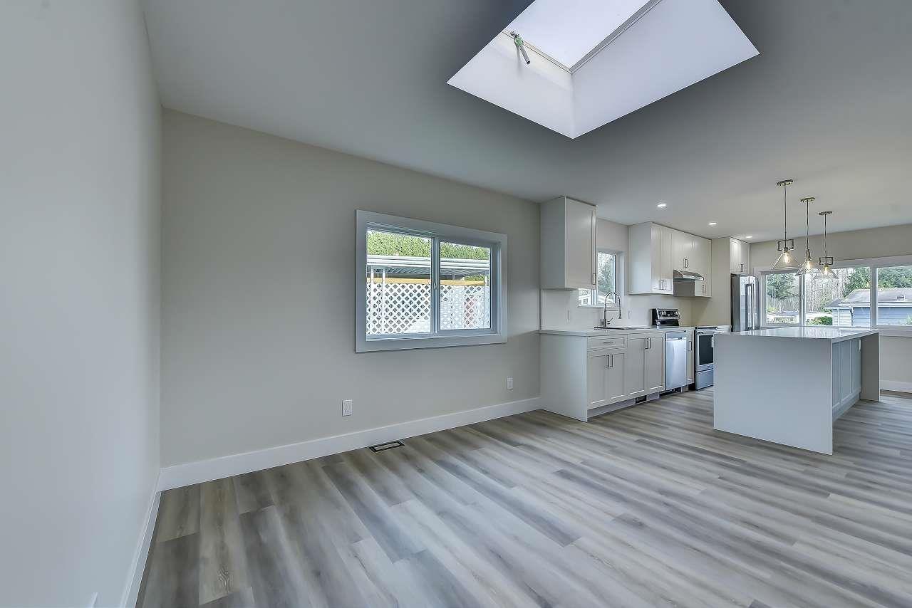 Photo 12 of 5 1640 162 Street, Surrey BC