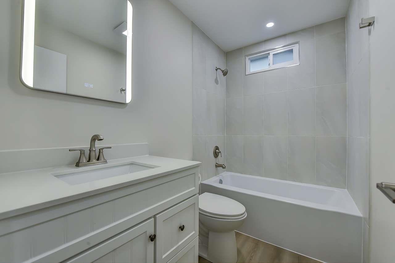 Photo 16 of 5 1640 162 Street, Surrey BC