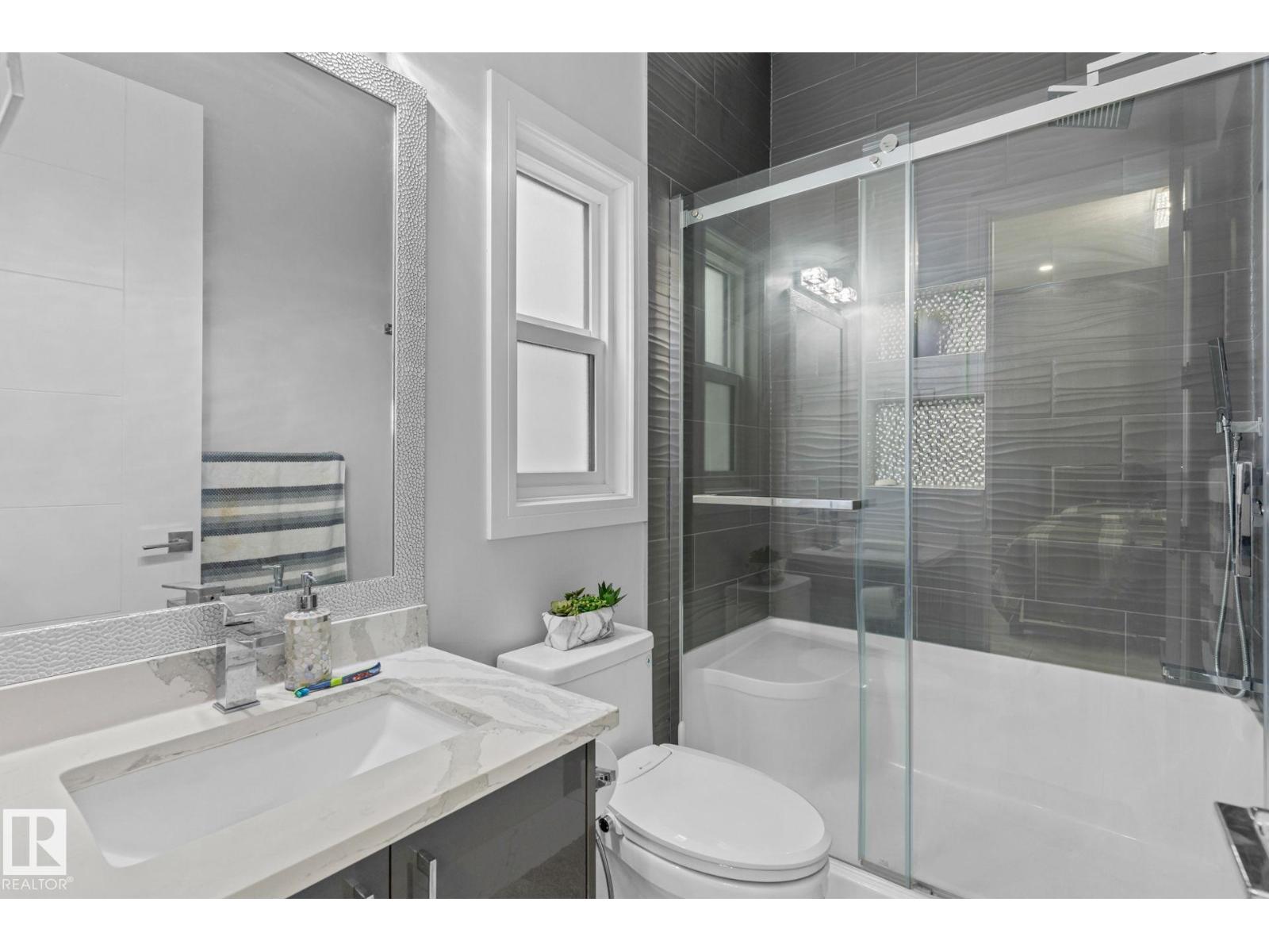 Photo 17 of 223 37 St Sw, Edmonton AB