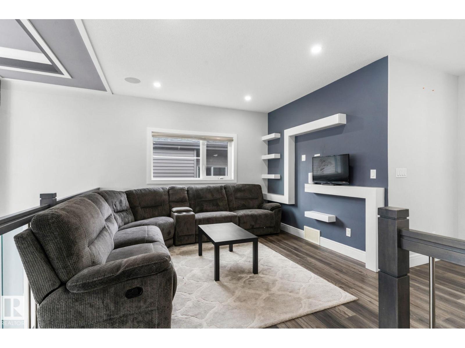 Photo 24 of 223 37 St Sw, Edmonton AB