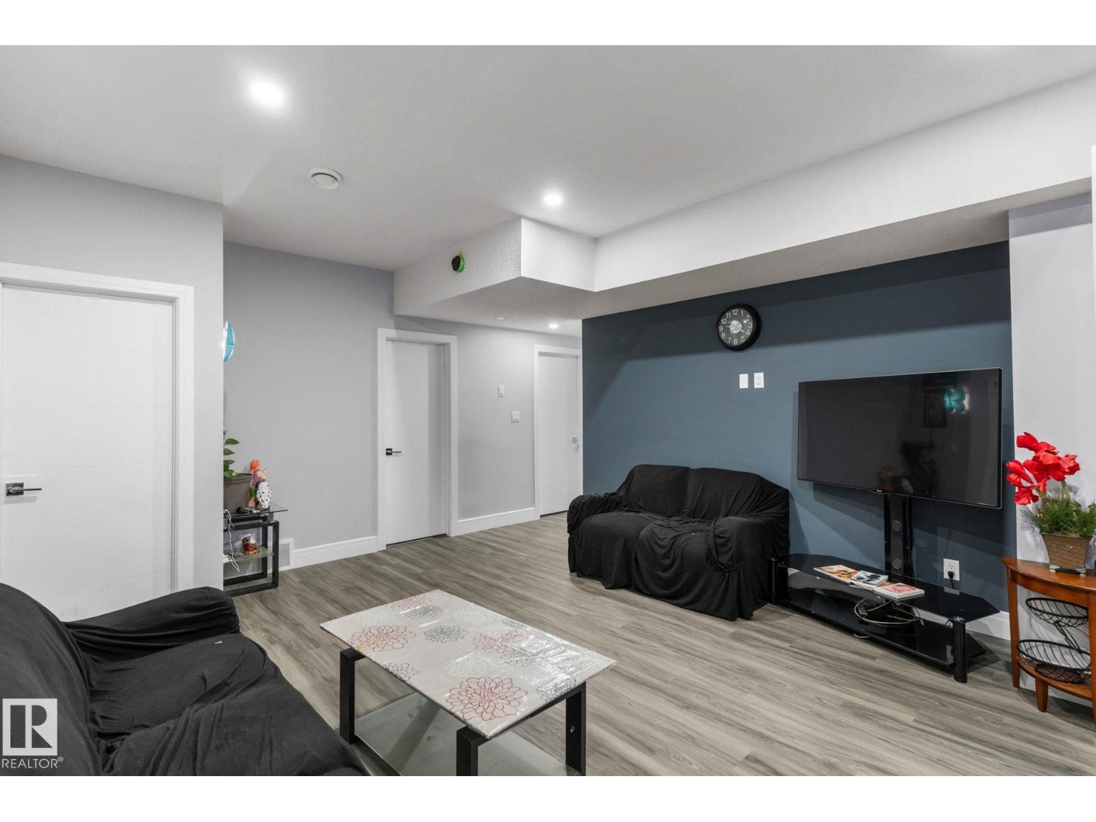 Photo 45 of 223 37 St Sw, Edmonton AB