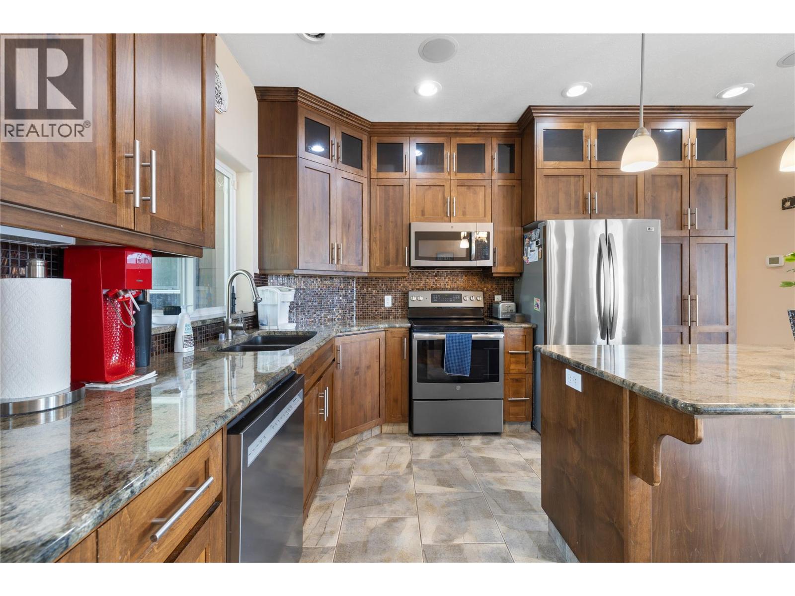 1028 PURCELL Crescent, Creston