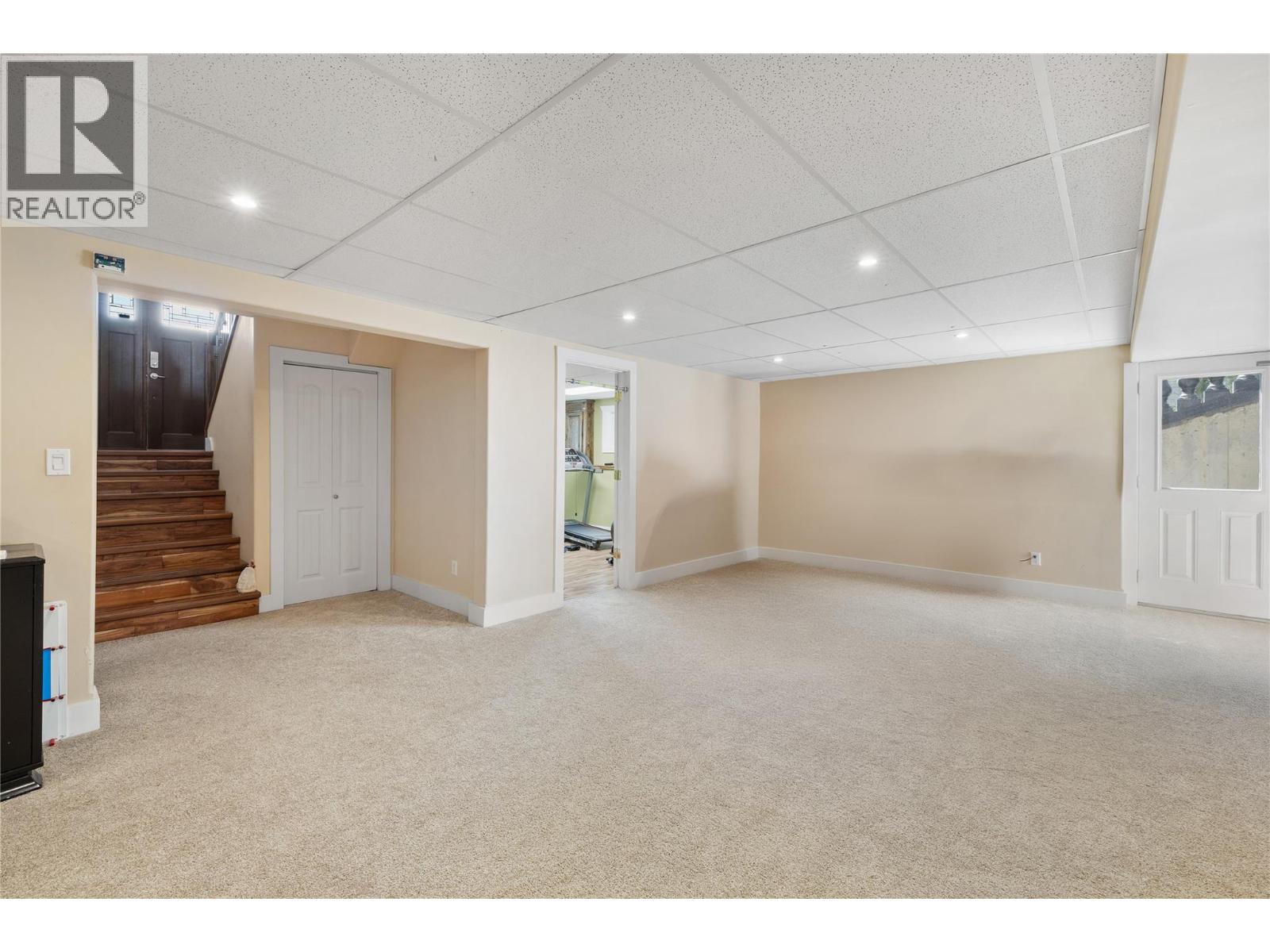 1028 PURCELL Crescent, Creston