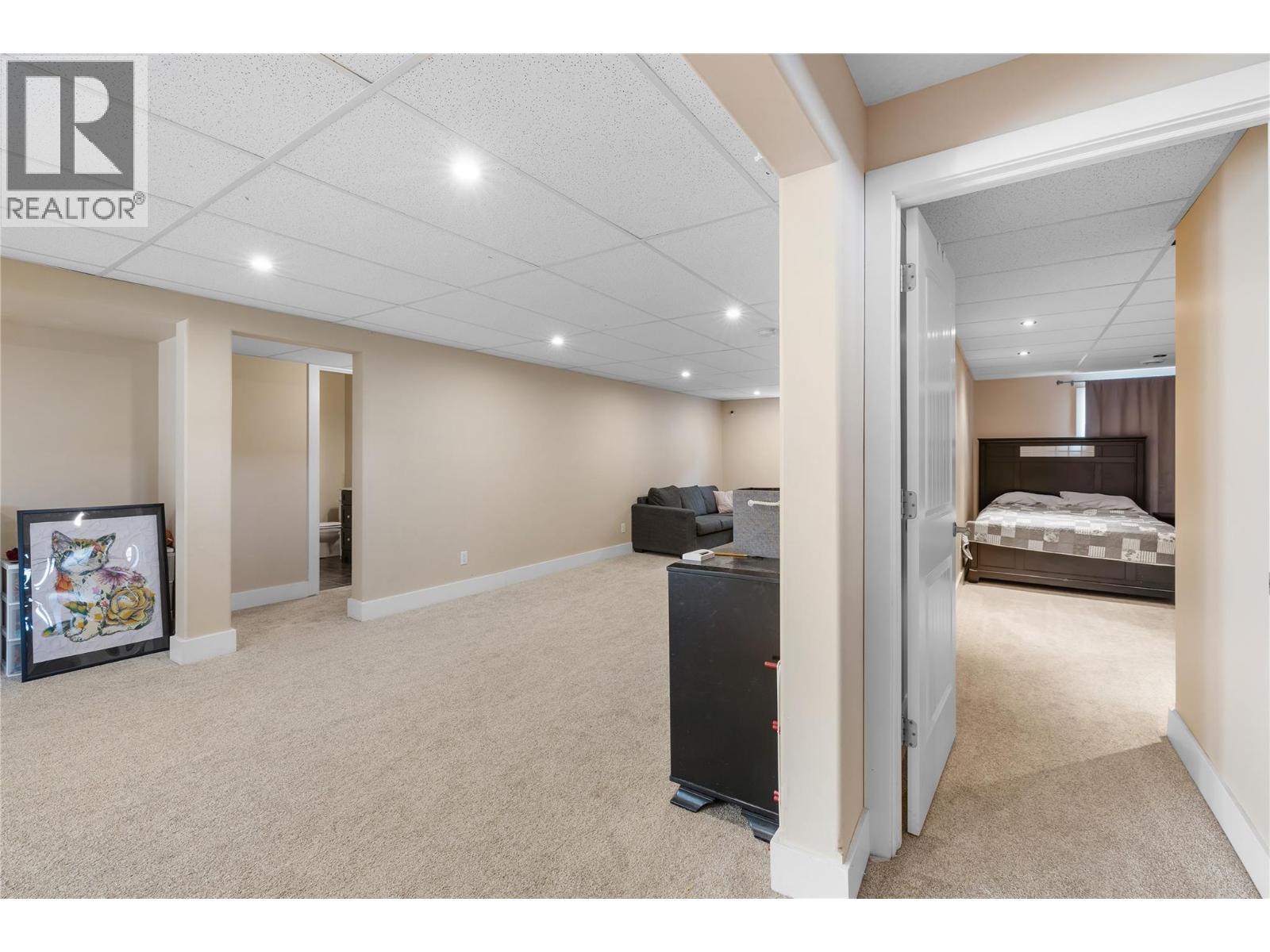 1028 PURCELL Crescent, Creston