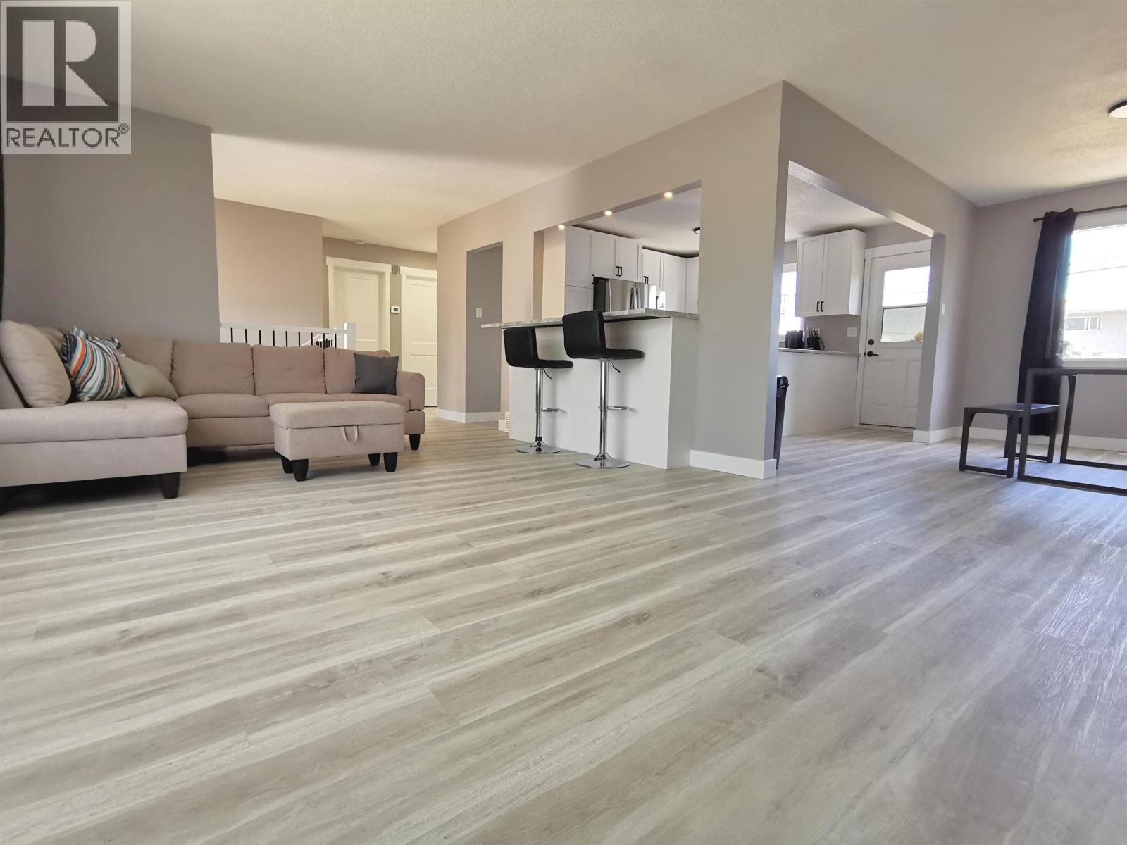Photo 5 of 1242 Carney Street, Prince George BC