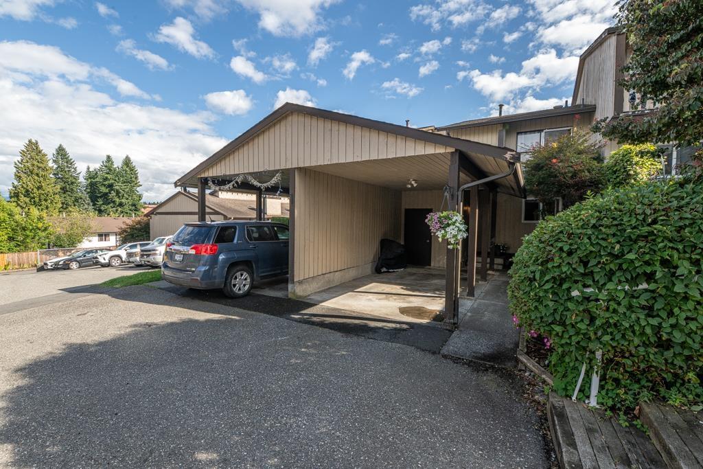 Photo 8 of 9 32870 Bevan Way, Abbotsford BC