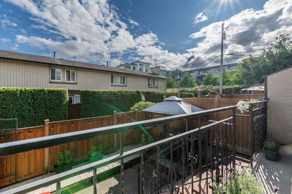 Photo 4 of 9 32870 Bevan Way, Abbotsford BC
