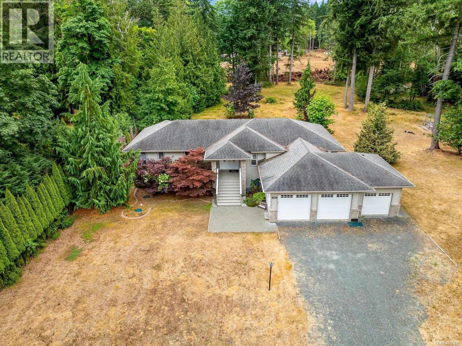 Photo 2 of 373 Bates Dr, Fanny Bay BC
