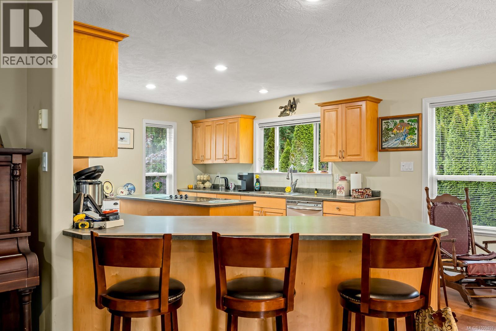 Photo 33 of 373 Bates Dr, Fanny Bay BC
