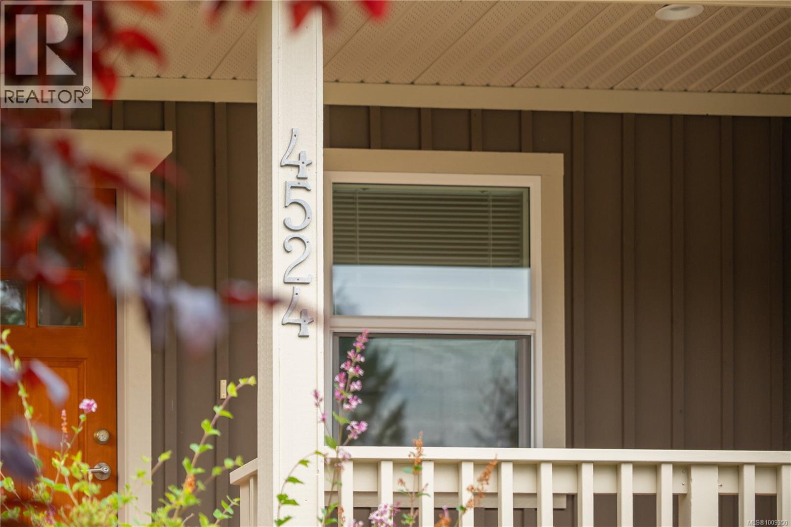 4524 Buena Vista Pl, Cowichan Bay