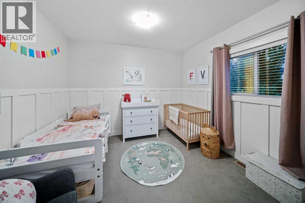 Single Family House for Sale in   Street NW Mount Pleasant Calgary 