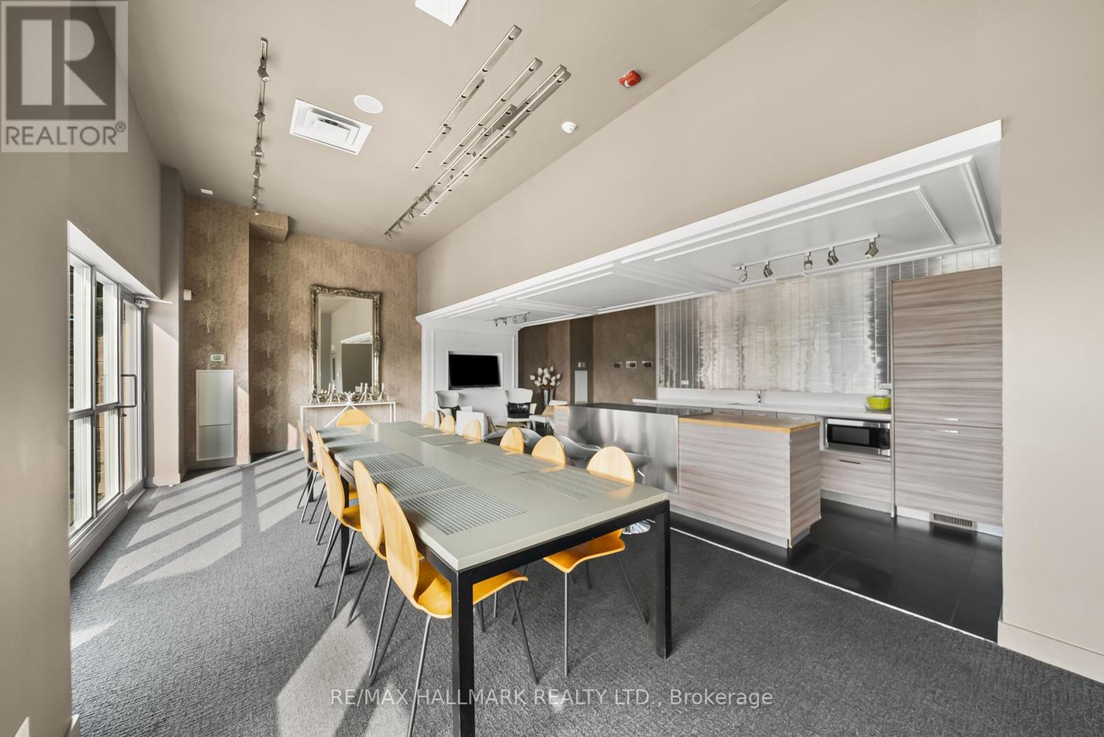 Photo 48 of 503 569 King Street E, Toronto ON