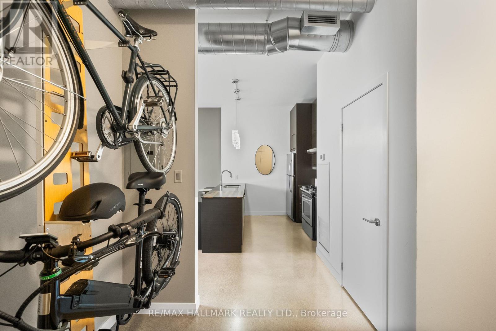Photo 30 of 503 569 King Street E, Toronto ON