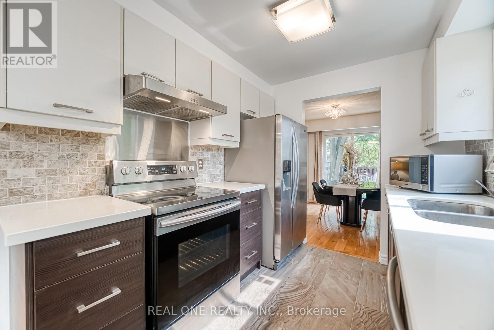 Photo 11 of 142 Frank Rivers Drive, Toronto ON