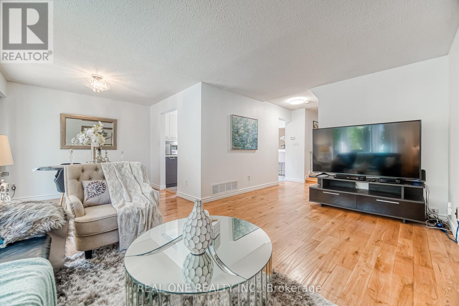 Photo 21 of 142 Frank Rivers Drive, Toronto ON