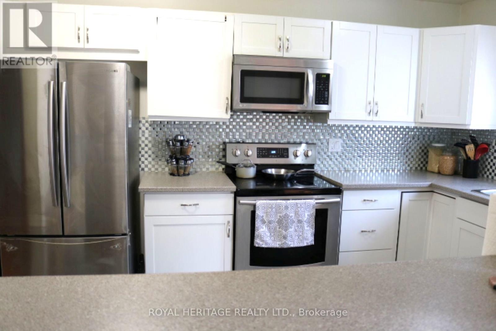 Photo 27 of 89 320 Blackthorn Street, Oshawa ON