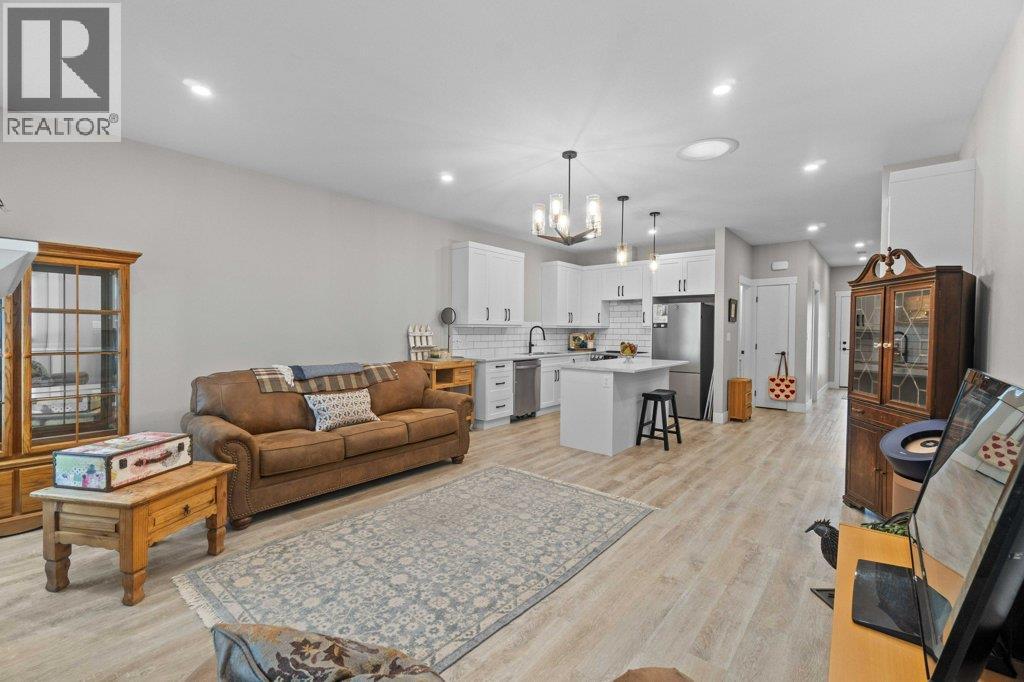 Photo 10 of 2810 15 Avenue Ne Unit 26, Salmon Arm BC