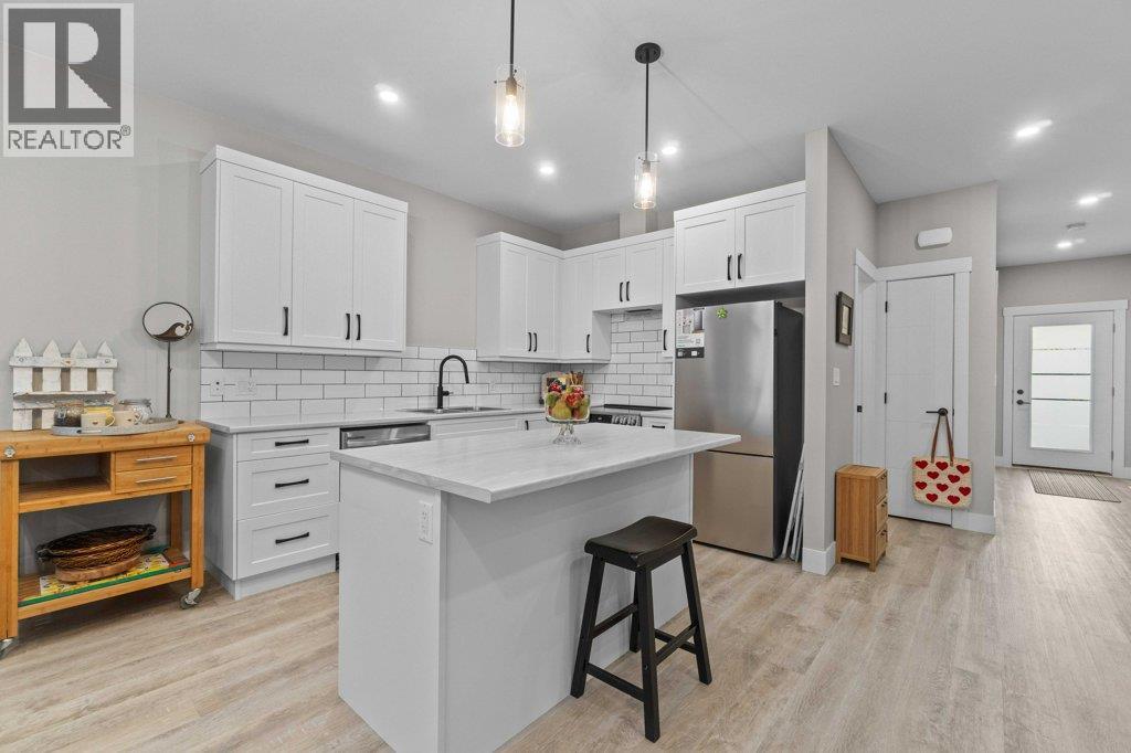 Photo 5 of 2810 15 Avenue Ne Unit 26, Salmon Arm BC