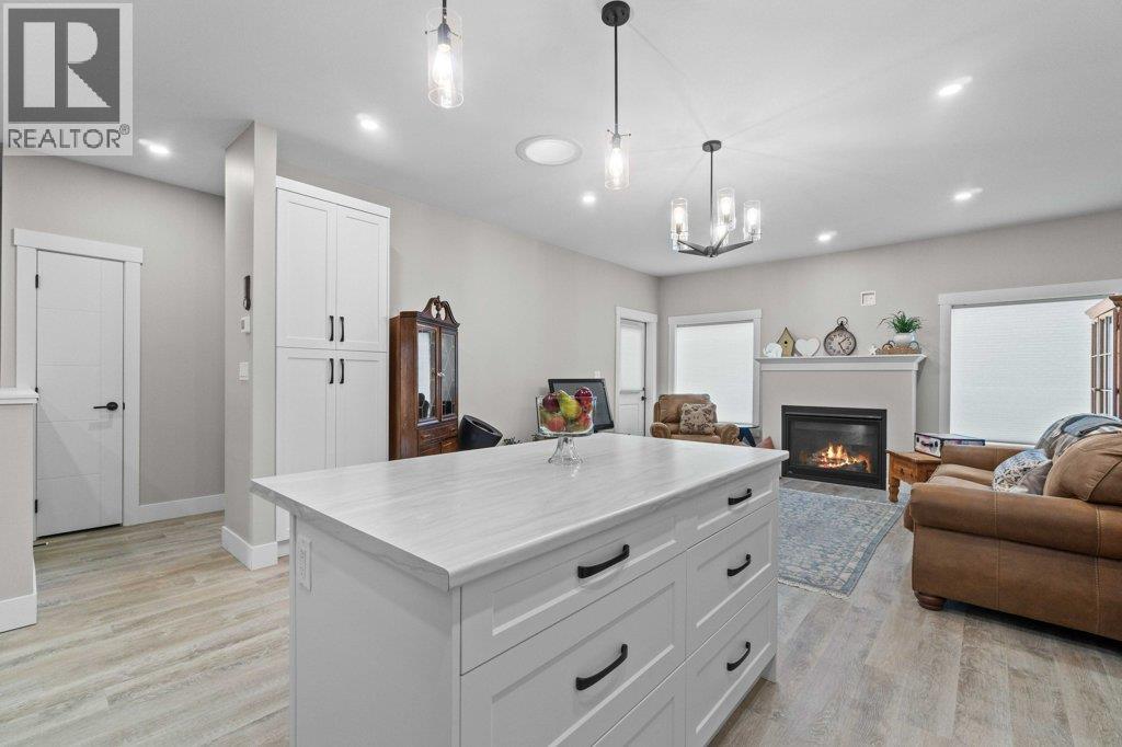 Photo 7 of 2810 15 Avenue Ne Unit 26, Salmon Arm BC
