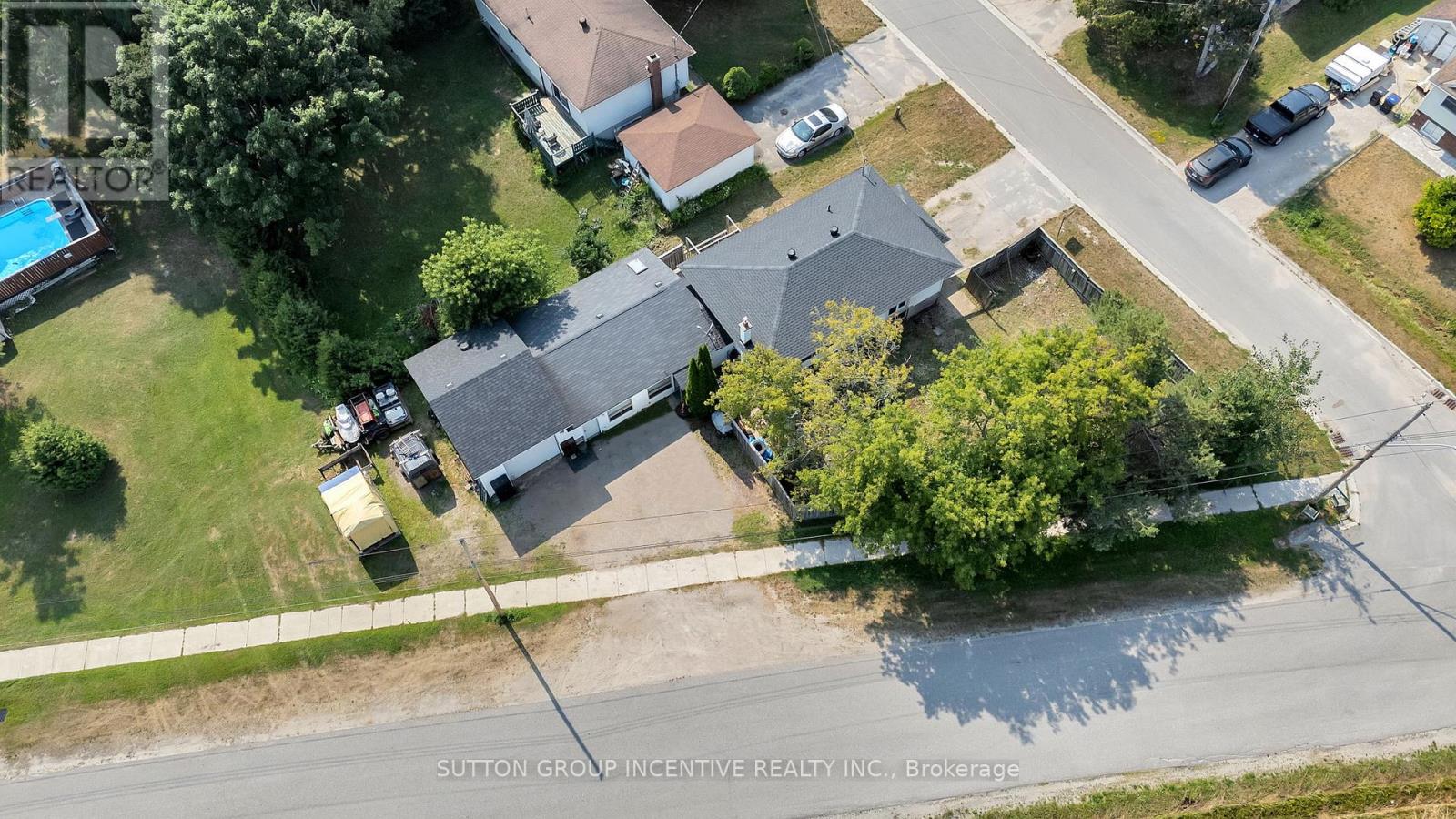Photo 2 of 856 Ney Avenue, Tay ON