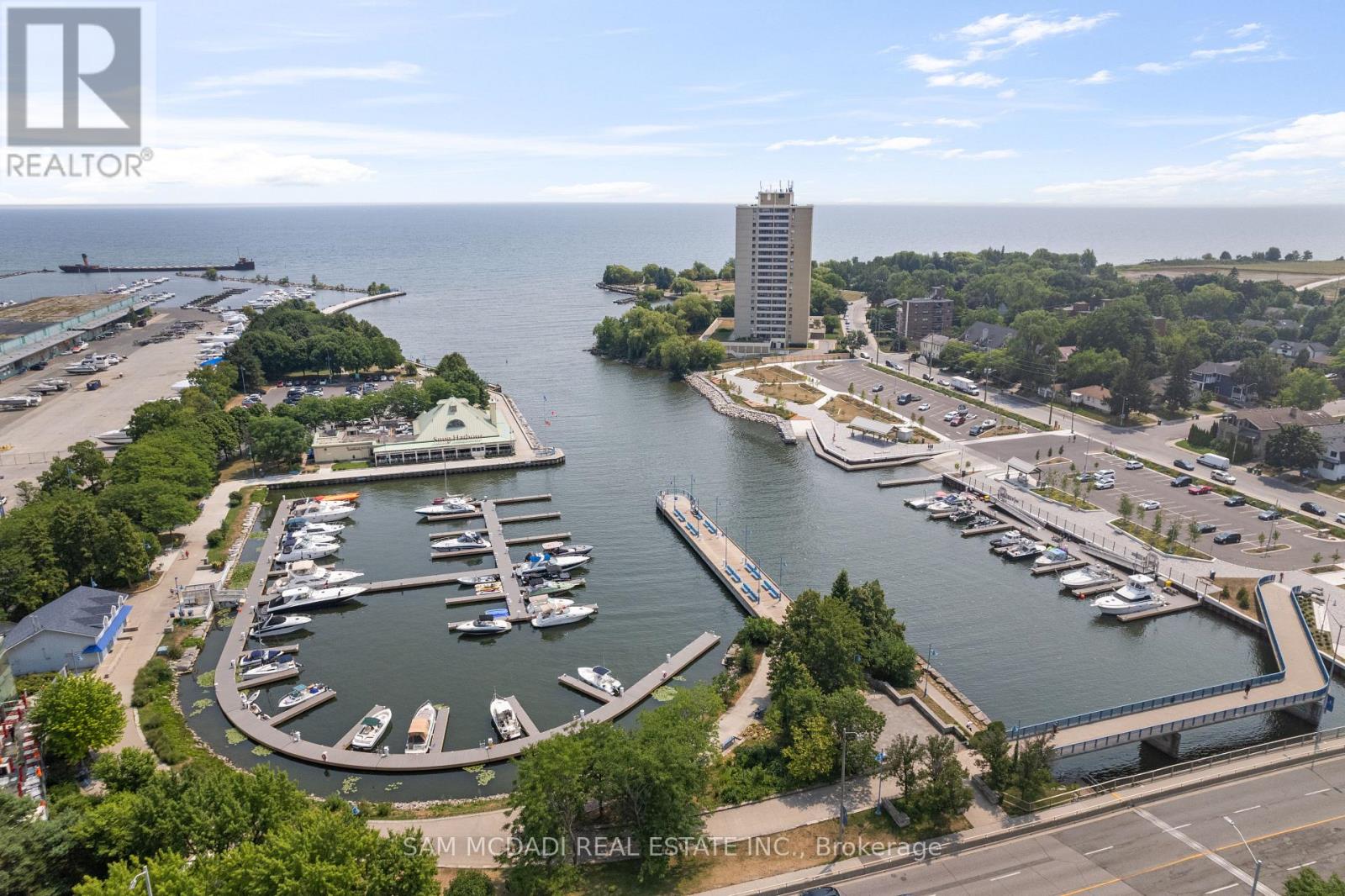 Photo 10 of 1503 Indian Grove, Mississauga ON