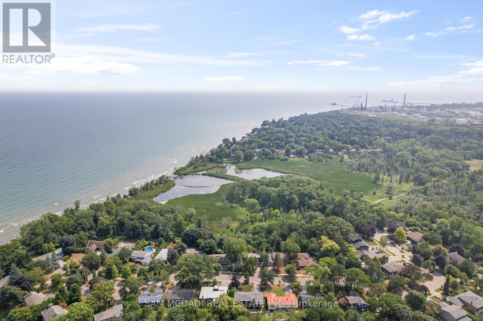 Photo 14 of 1503 Indian Grove, Mississauga ON