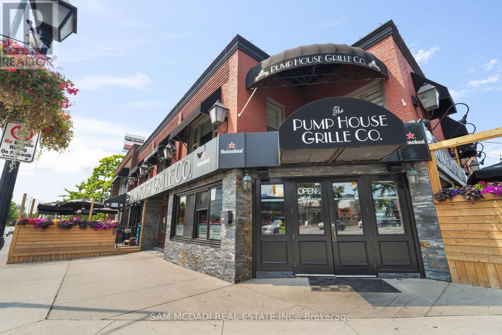 Photo 19 of 1503 Indian Grove, Mississauga ON