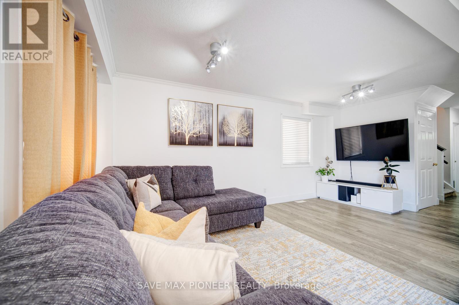 Photo 17 of 675 Karlsfeld Road, Waterloo ON