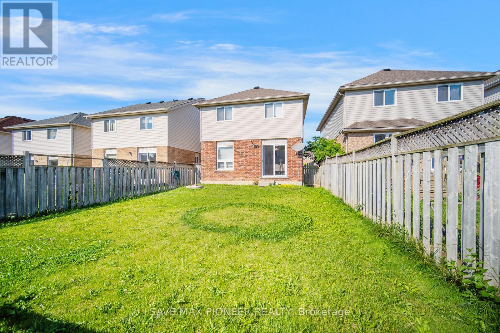 Photo 3 of 675 Karlsfeld Road, Waterloo ON