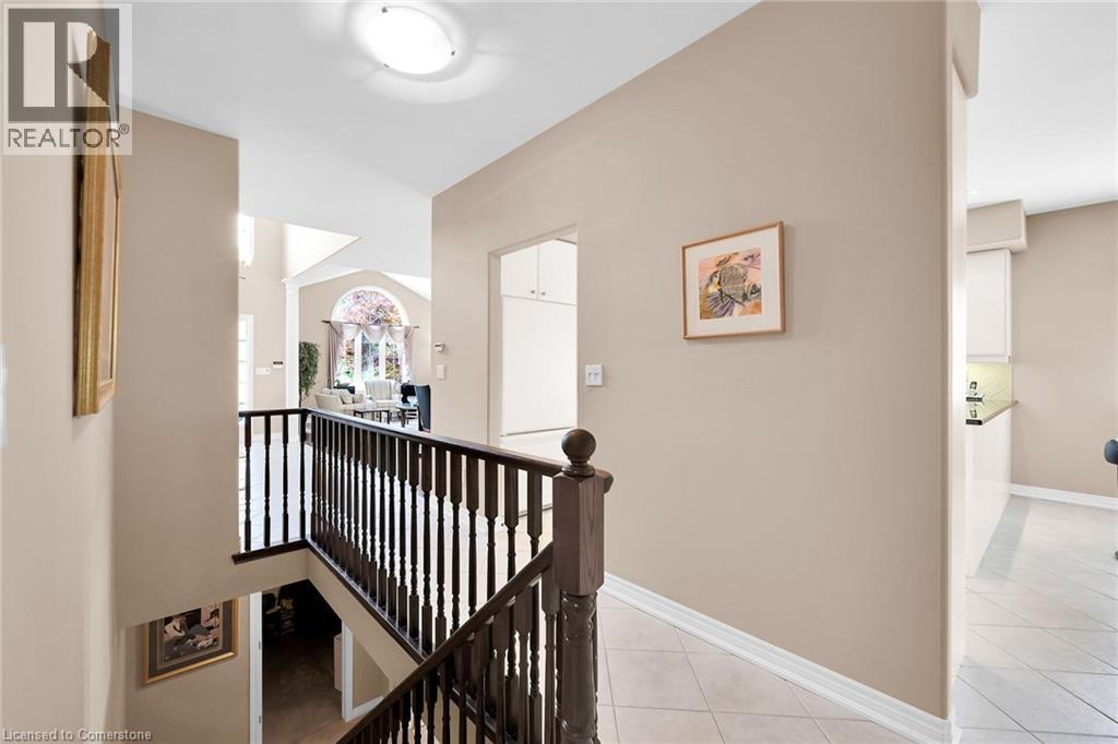 Photo 26 of 19 Bell Avenue, Grimsby ON