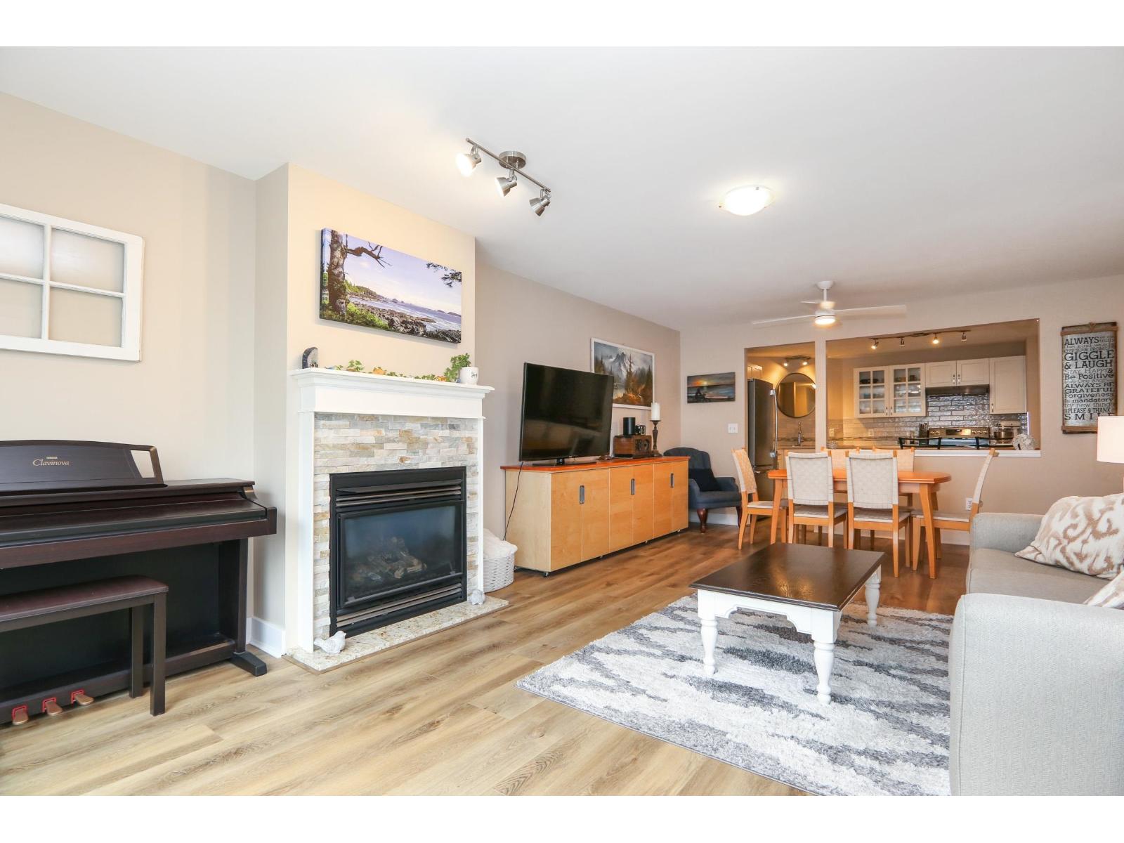 Photo 9 of 208 45660 Knight Road Sardis West Vedder, Chilliwack BC