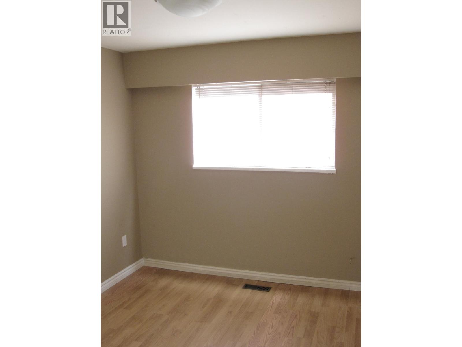 Photo 9 of Upper 2165 Prairie Avenue, Port Coquitlam BC