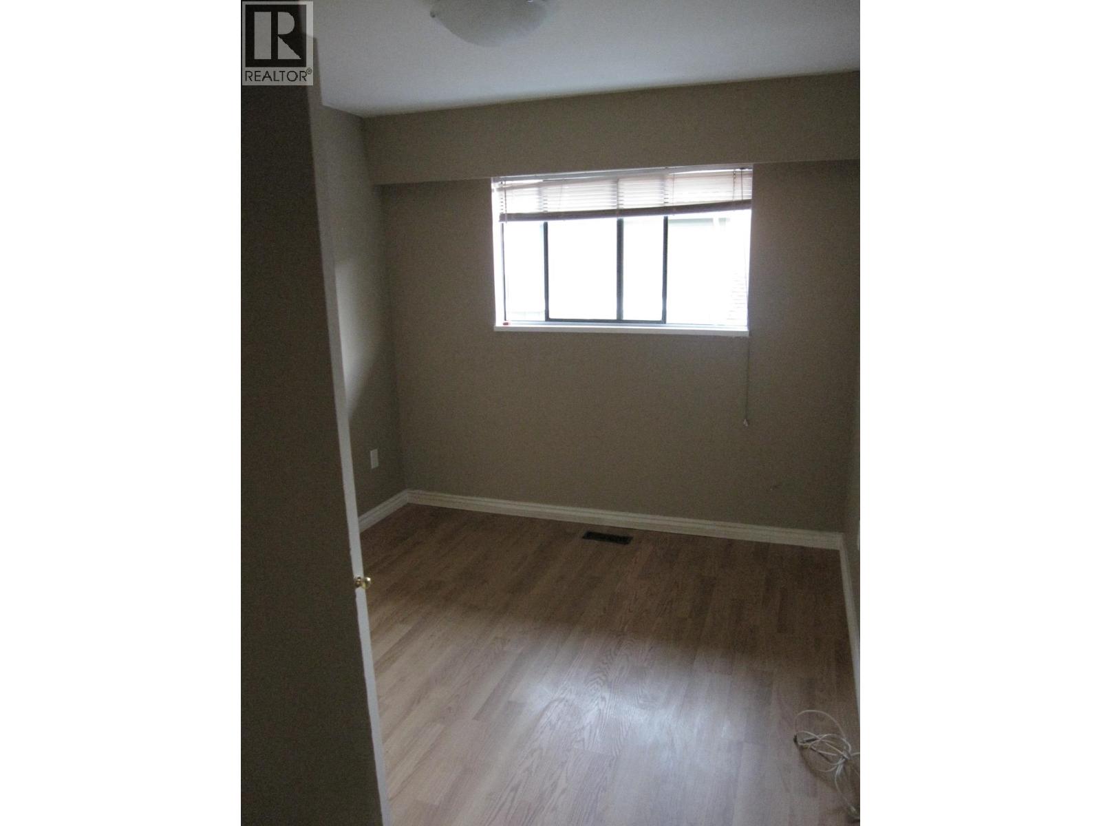 Photo 2 of Upper 2165 Prairie Avenue, Port Coquitlam BC